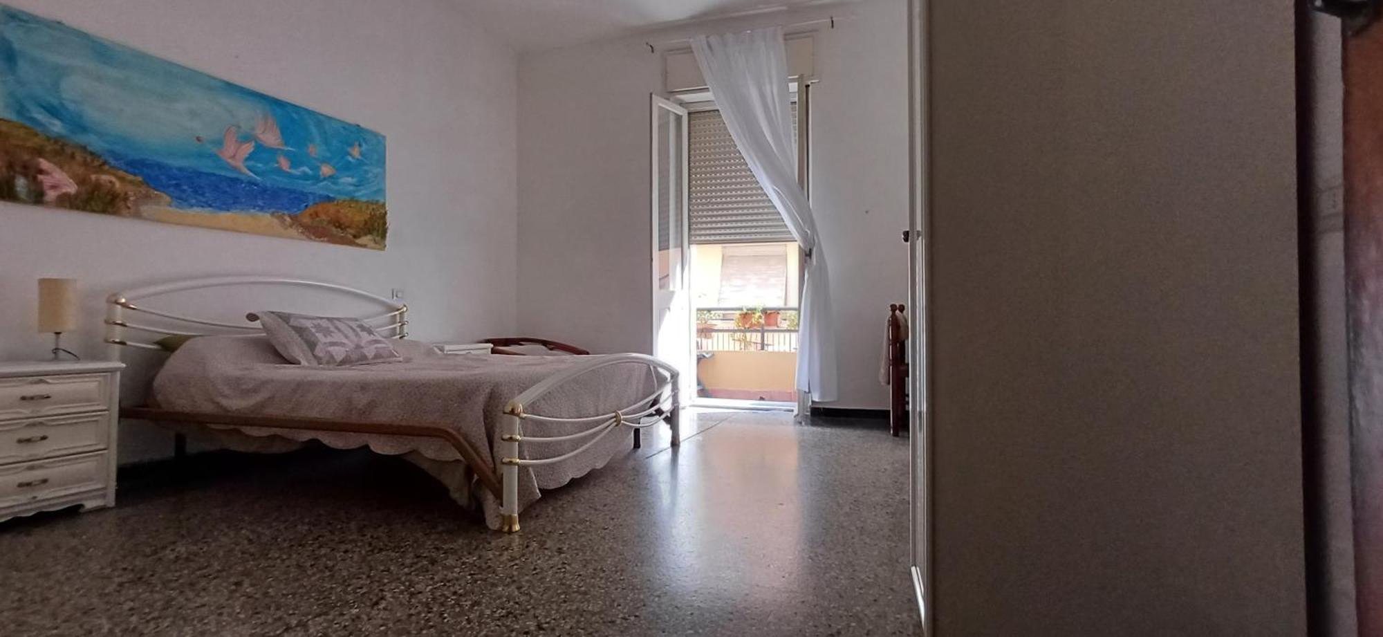 Super Central Rooms Con Uso Cucina كالياري المظهر الخارجي الصورة