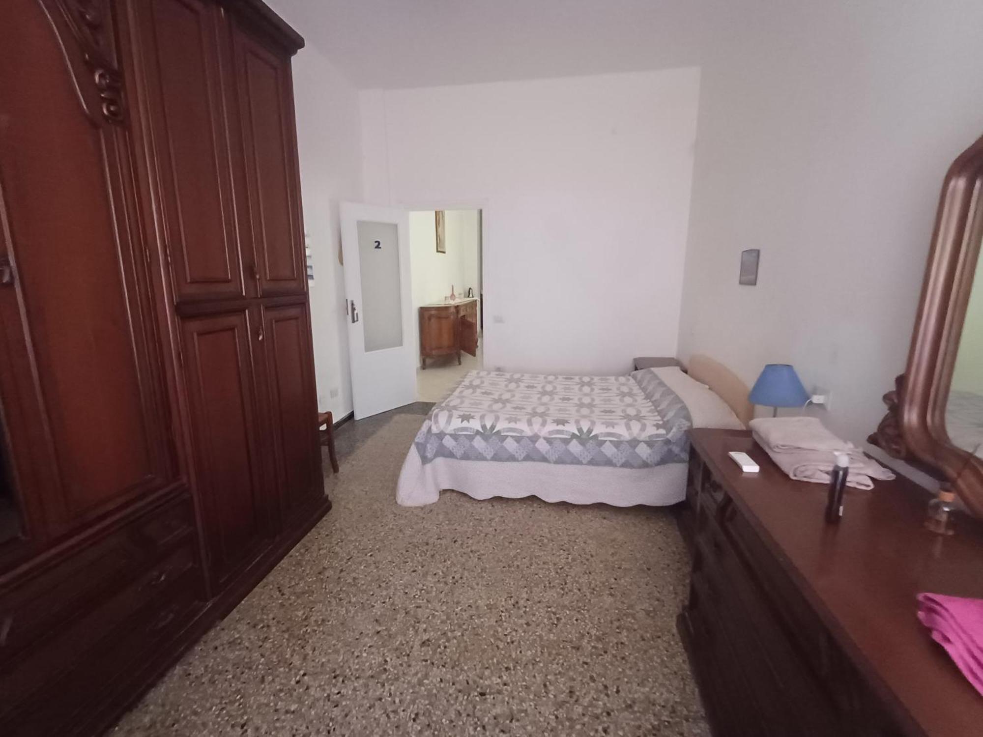 Super Central Rooms Con Uso Cucina كالياري المظهر الخارجي الصورة